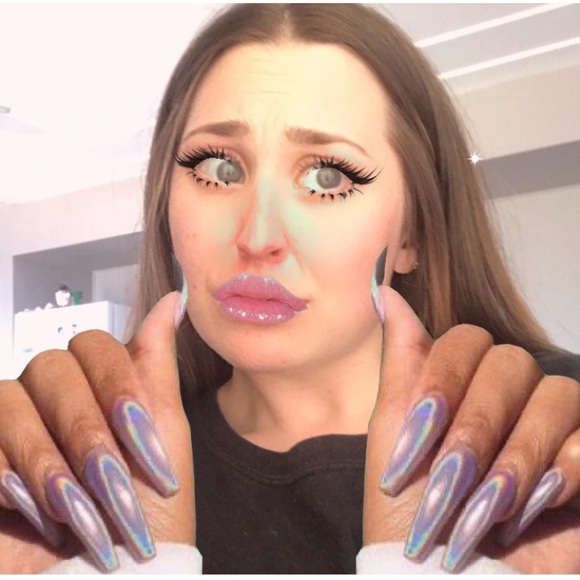 Meet your Posher, Carly - Picture 1 of 1